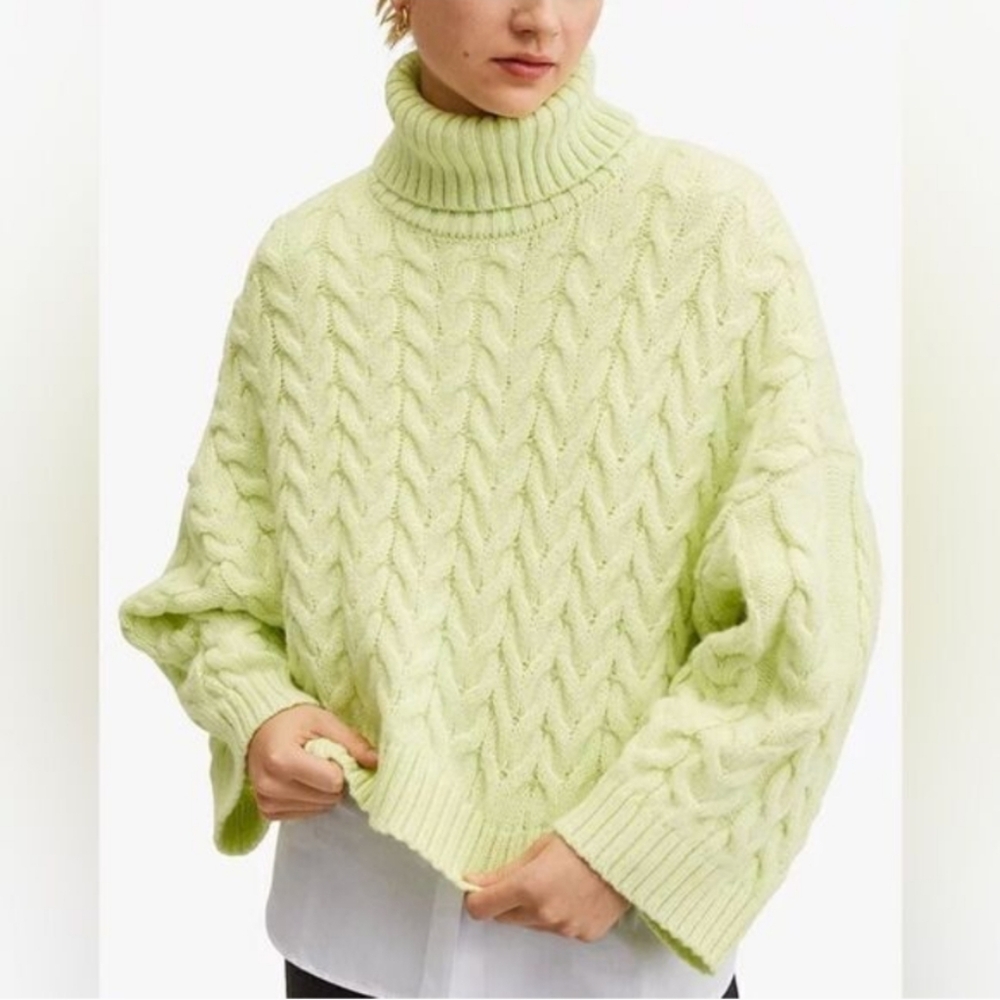 Mango Cable Knit Oversized Knit Light Green Sweater New